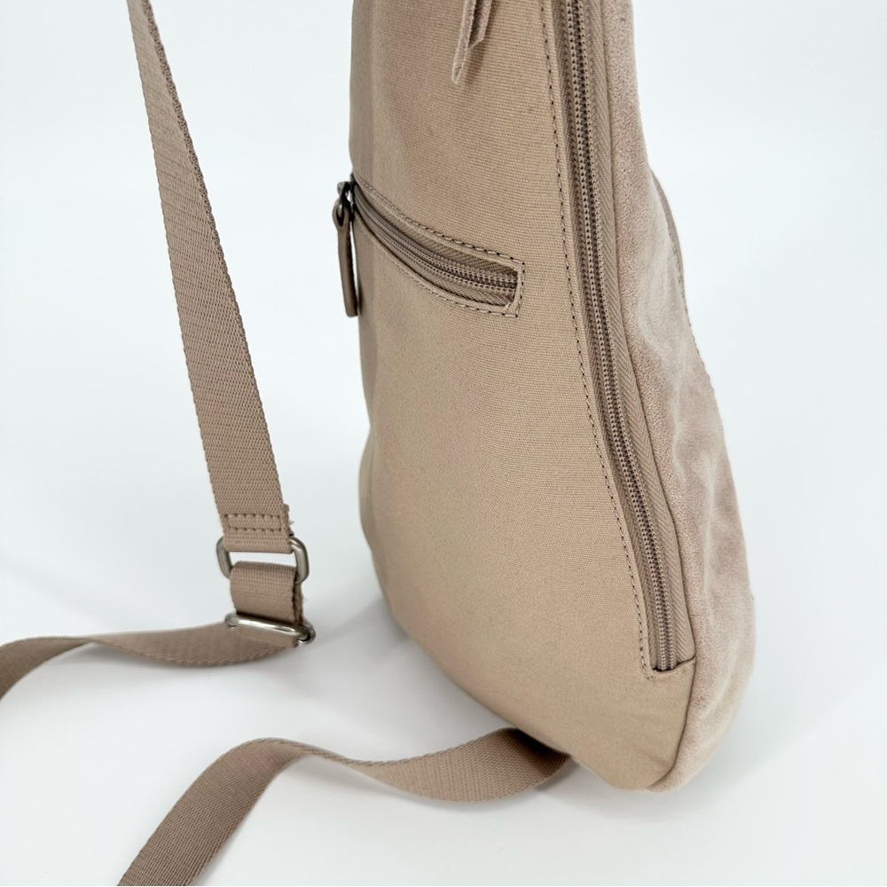 The San Geo Sling Backpack Suede Leather - Picture 9 of 13
